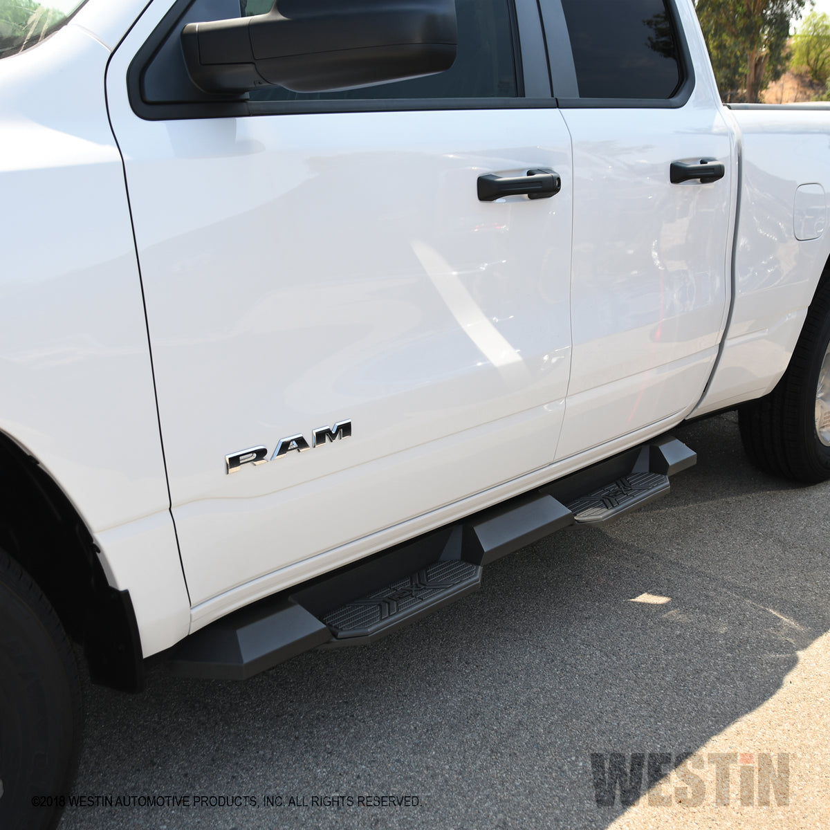 Westin HDX Xtreme Nerf Steps 2019-2024 Ram 1500 Quad Cab