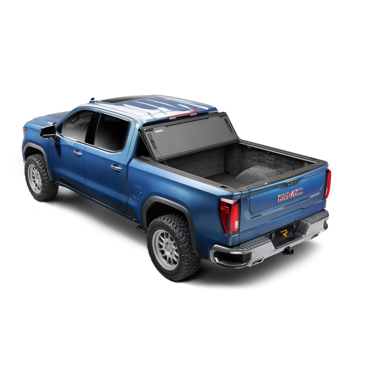 BAK BAKFlip MX4 Folding Tonneau Cover product image 3