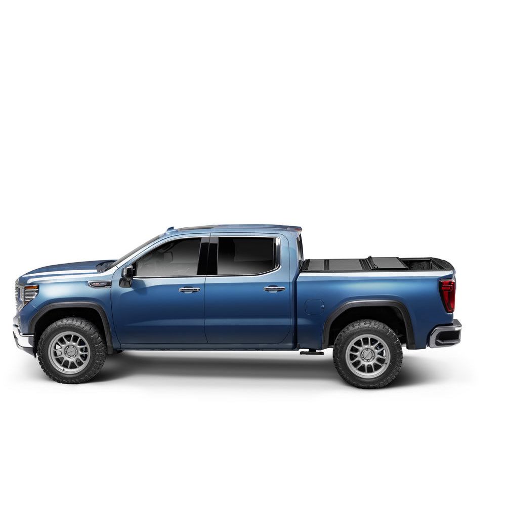 BAK BAKFlip MX4 Folding Tonneau Cover product image 7