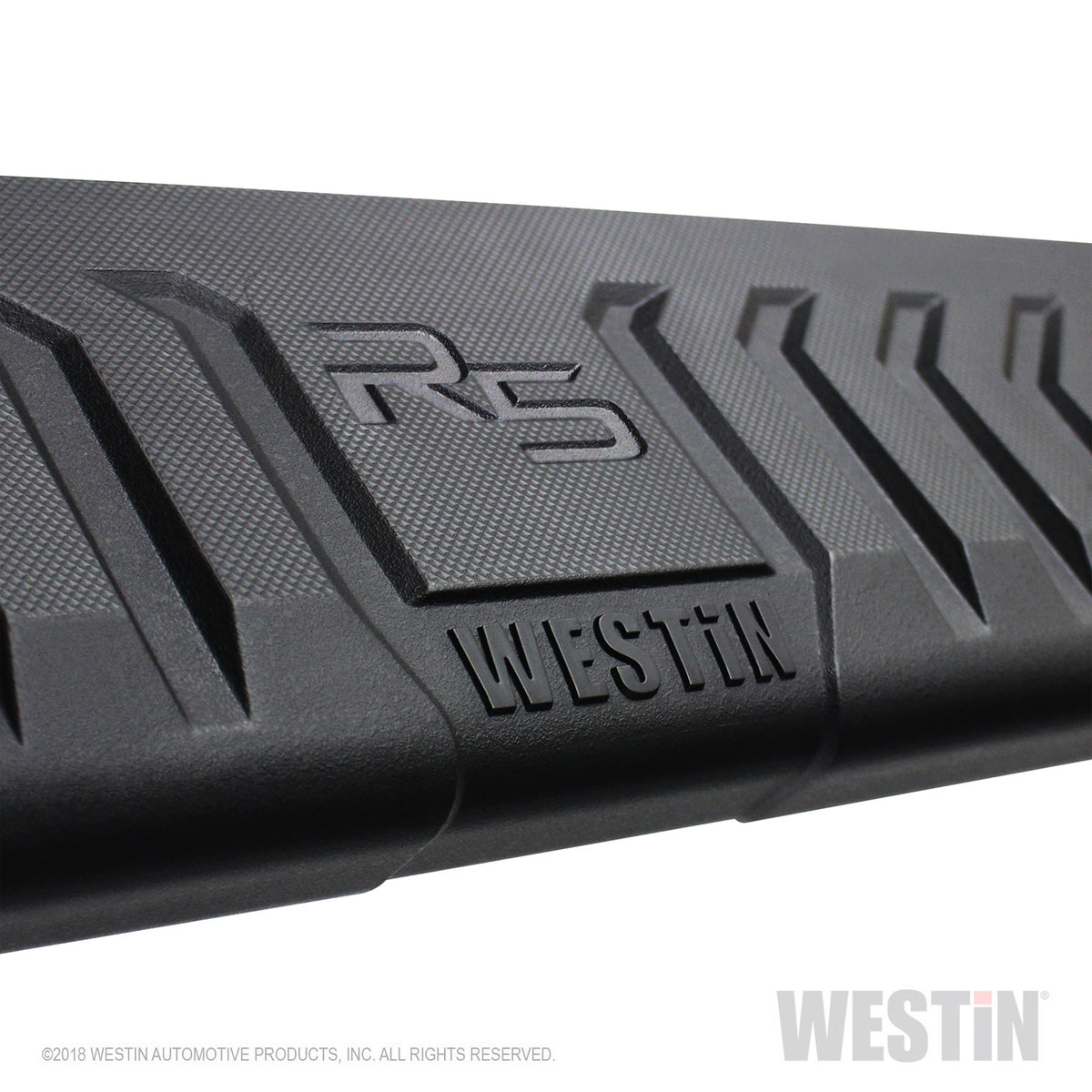 Westin R5 M-Series Wheel-to-Wheel Nerf Steps 2019-2024 Ram 1500 Crew Cab (5'7" Bed)