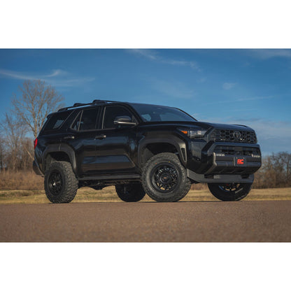 ROUGH COUNTRY 3.5 Inch Lift Kit | Toyota 4Runner 4WD (2025) | 77030