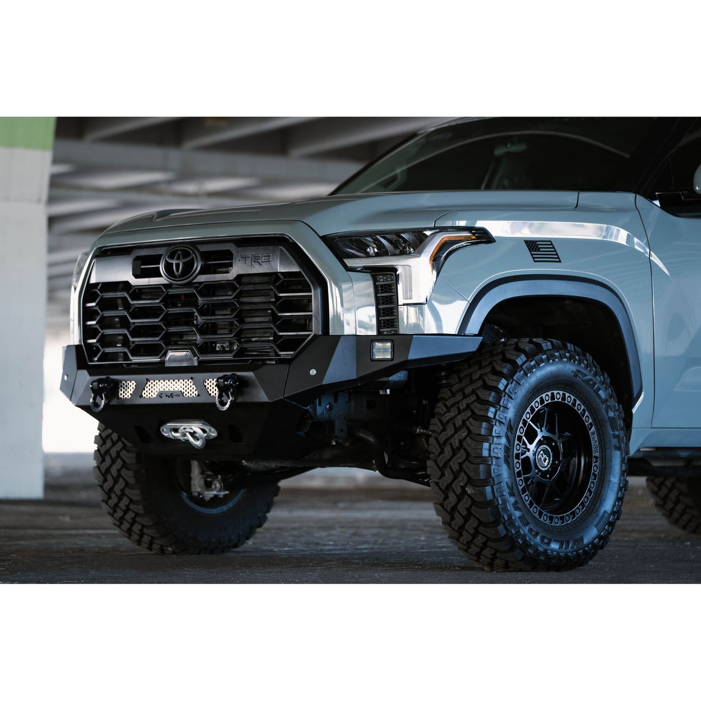 DV8 Off-Road 2022-2025 Toyota Tundra | MTO Series Winch Front Bumper C3| FBTT2-04