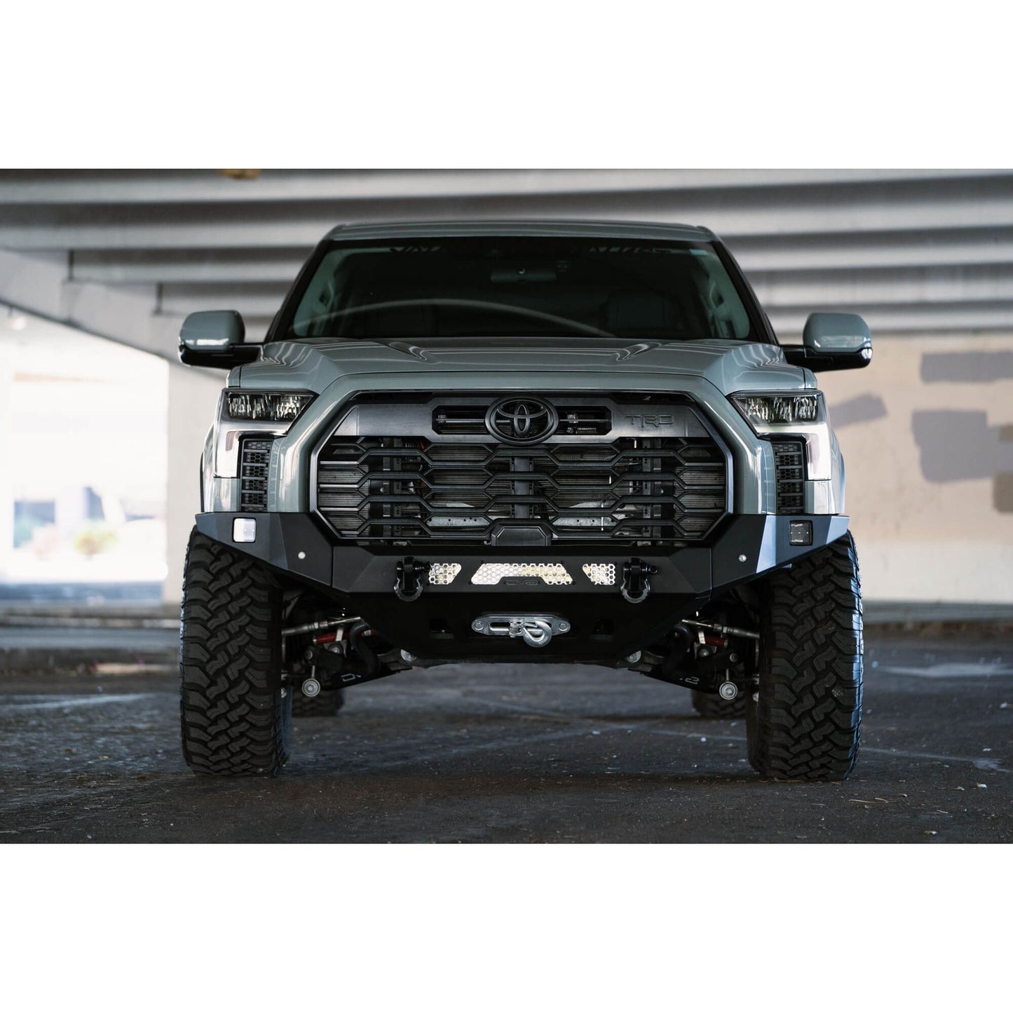 DV8 Off-Road 2022-2025 Toyota Tundra | MTO Series Winch Front Bumper C3| FBTT2-04