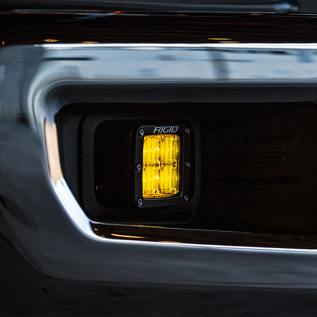 RIGID INDUSTRIES | SAE J583 Compliant Selective Yellow Fog Light Pair D-Series Pro Street Legal Surface Mount Rigid Industries | 504816