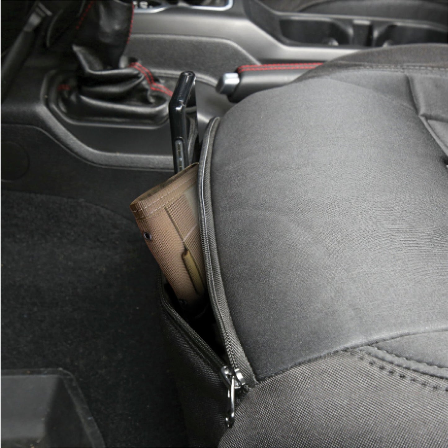SMITTYBILT | Gen2 Neoprene Front and Rear Seat Cover Kit Black/Black 2020-2023 Jeep Gladiator Smittybilt |578101