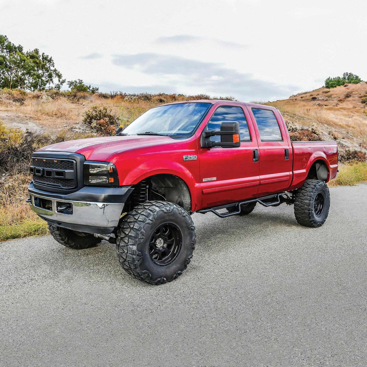 Westin Outlaw Drop Nerf Steps 1999-2016 Ford F-250/350/450/550 Crew Cab