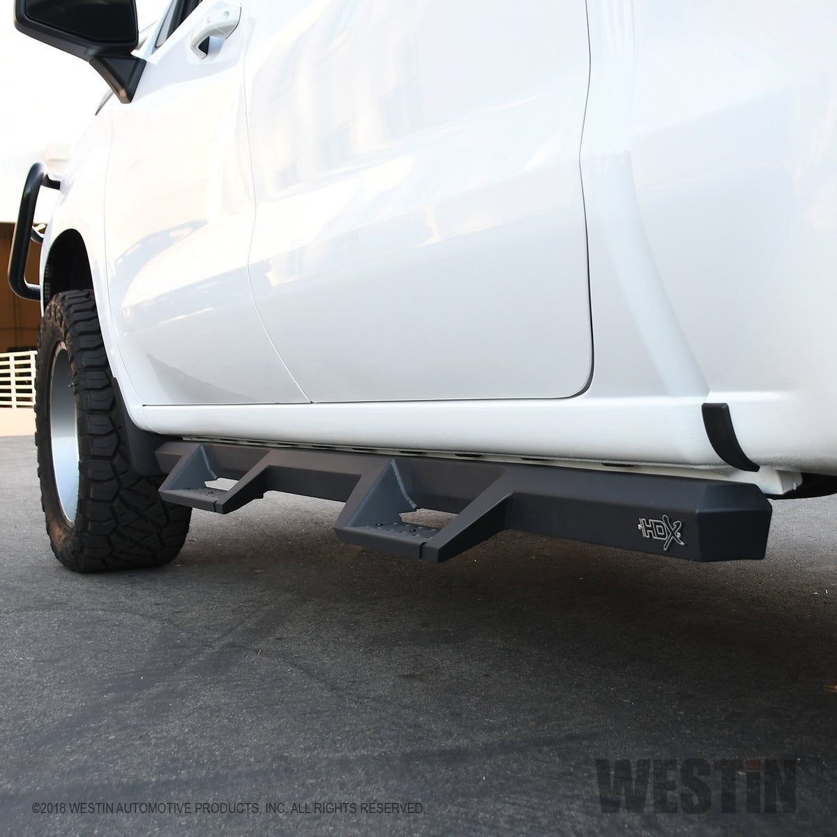 Westin HDX Drop Nerf Steps 2019-2024 Chevy/GMC Silverado/Sierra 1500 Crew Cab