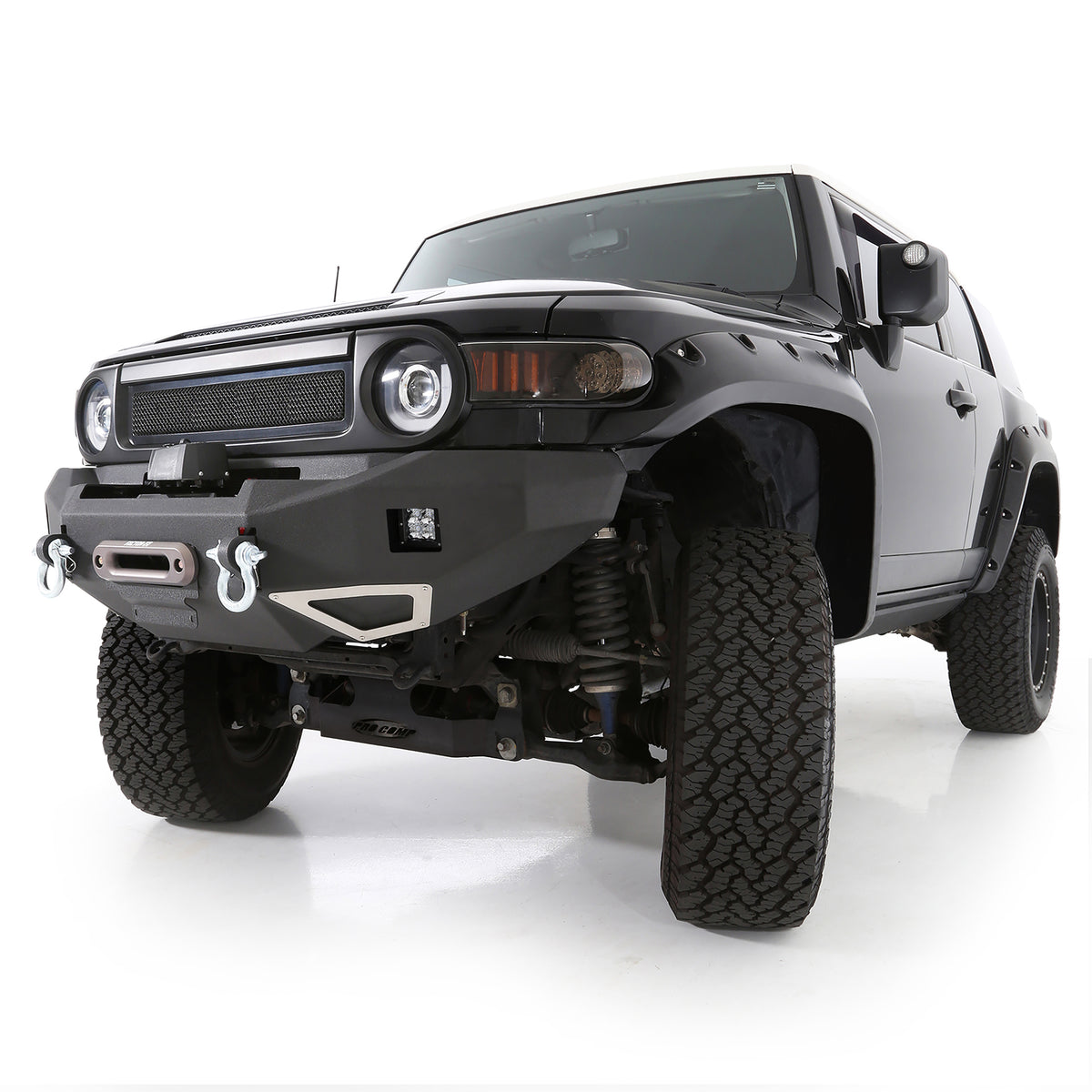 M1 Front Bumper (07-14 Toyota FJ Cruiser) view 4
