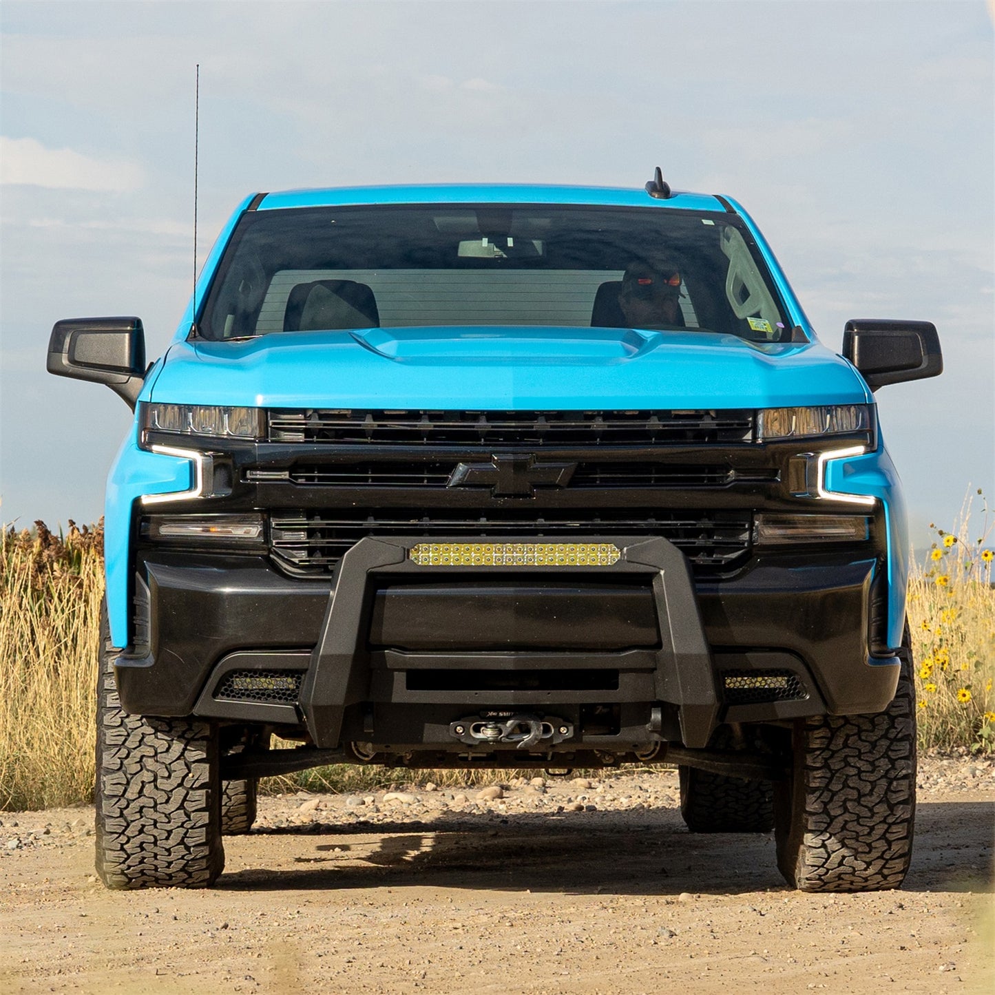 SMITTYBILT | Orion Front Bumpe 2019-2021 Chevrolet Silverado 1500 Smittybilt |612923