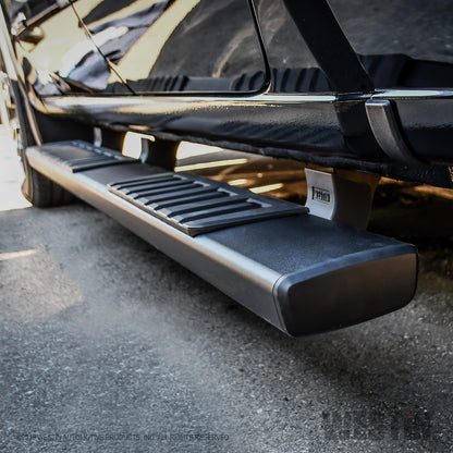 Westin R7 Nerf Steps 2019-2024 Chevy/GMC Silverado/Sierra 1500 Double Cab