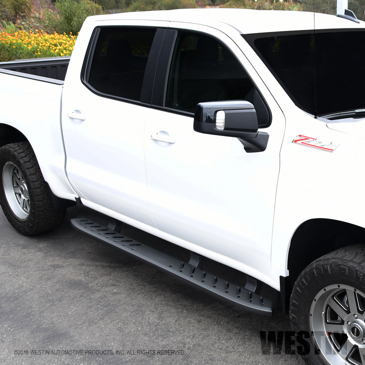 Westin Thrasher Running Boards 2019-2024 Chevy/GMC Silverado/Sierra 1500 Crew Cab