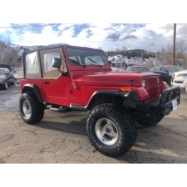 ROUGH COUNTRY 2.5 Inch Lift Kit | Jeep Wrangler YJ 4WD (1987-1995) | 615.2