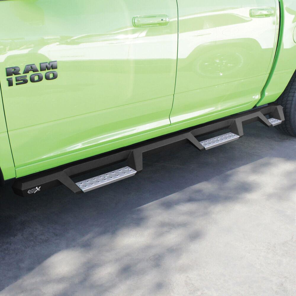 Westin HDX Stainless Drop Wheel-to-Wheel Nerf Steps 2009-2018 Ram 1500 Crew Cab 5.5' Bed