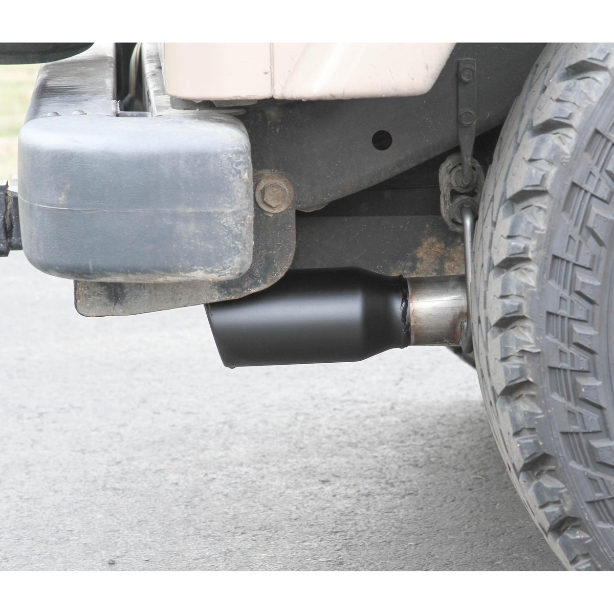 FLOWMASTER Flow Fx Cat-Back Exhaust System 1997-1999 Jeep Wrangler Tj With 2.5L, 4.0L Engines Moderate Sound