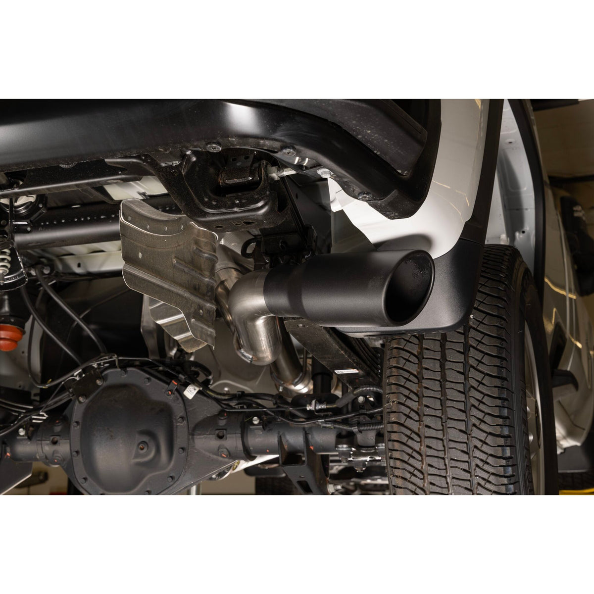 FLOWMASTER Flow Fx Cat-Back Exhaust System Fits 20-26 GM 2500Hd/3500Hd 6.6L Gas Engine Ffx Cat-Back Single Exit Exhaust Syste