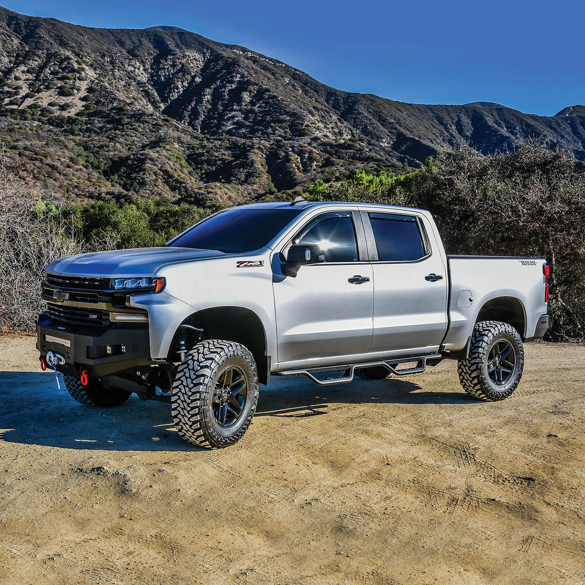 Westin Outlaw Drop Nerf Steps 2019-2024 Chevy/GMC Silverado/Sierra 1500 Crew Cab
