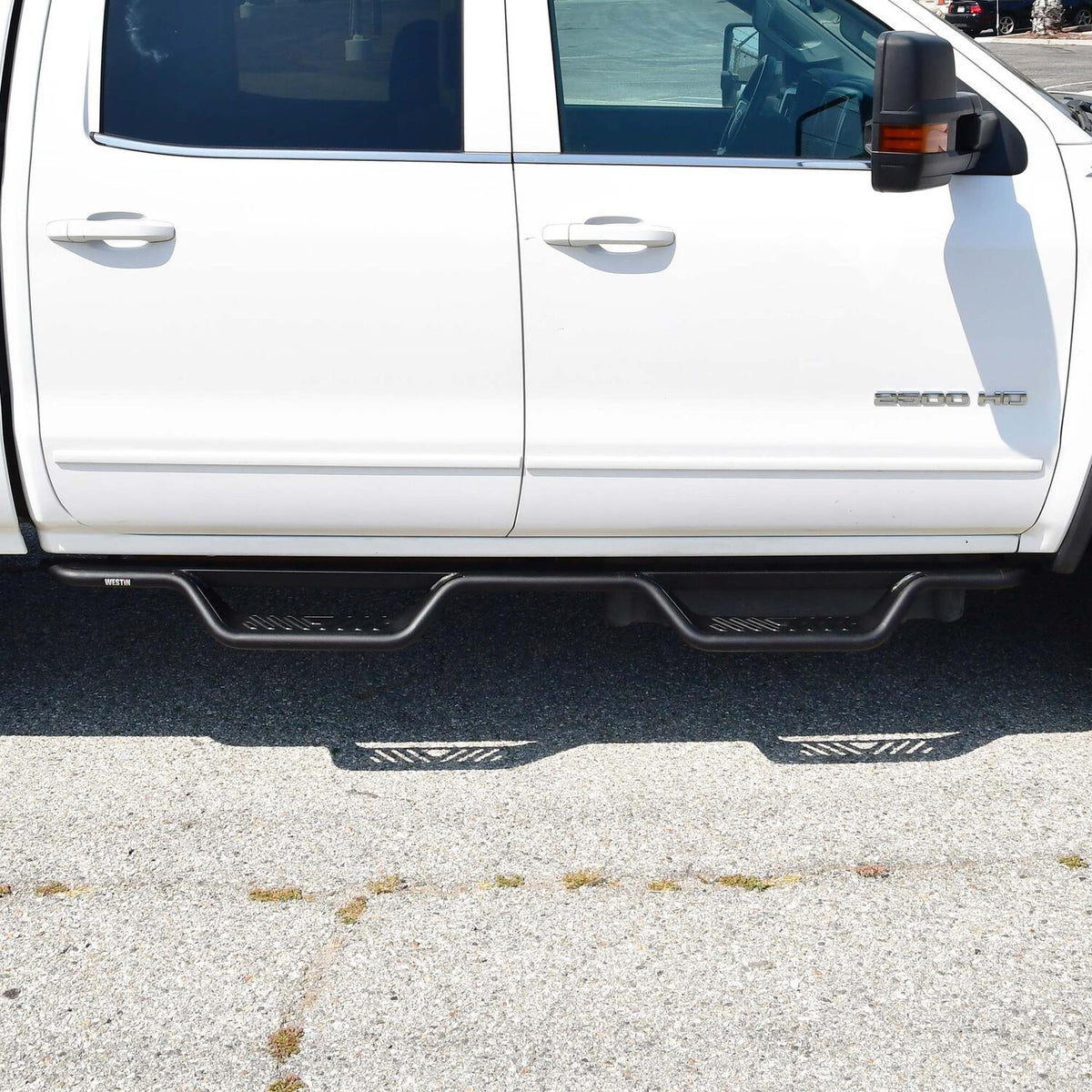 Westin Outlaw Drop Nerf Steps 2004-2013 Chevy/GMC Silverado/Sierra 1500 Crew Cab