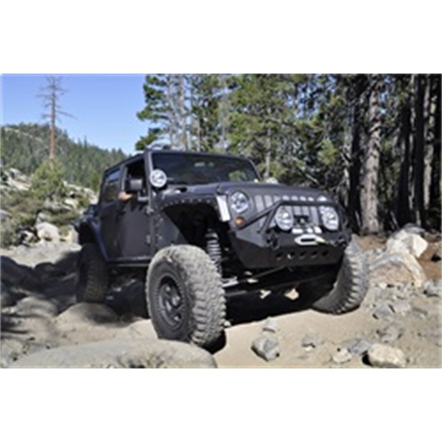 SMITTYBILT | XRC Front Bumper W Winch 84-01 Cherokee XJ 2/4 Door Smittybilt |76806