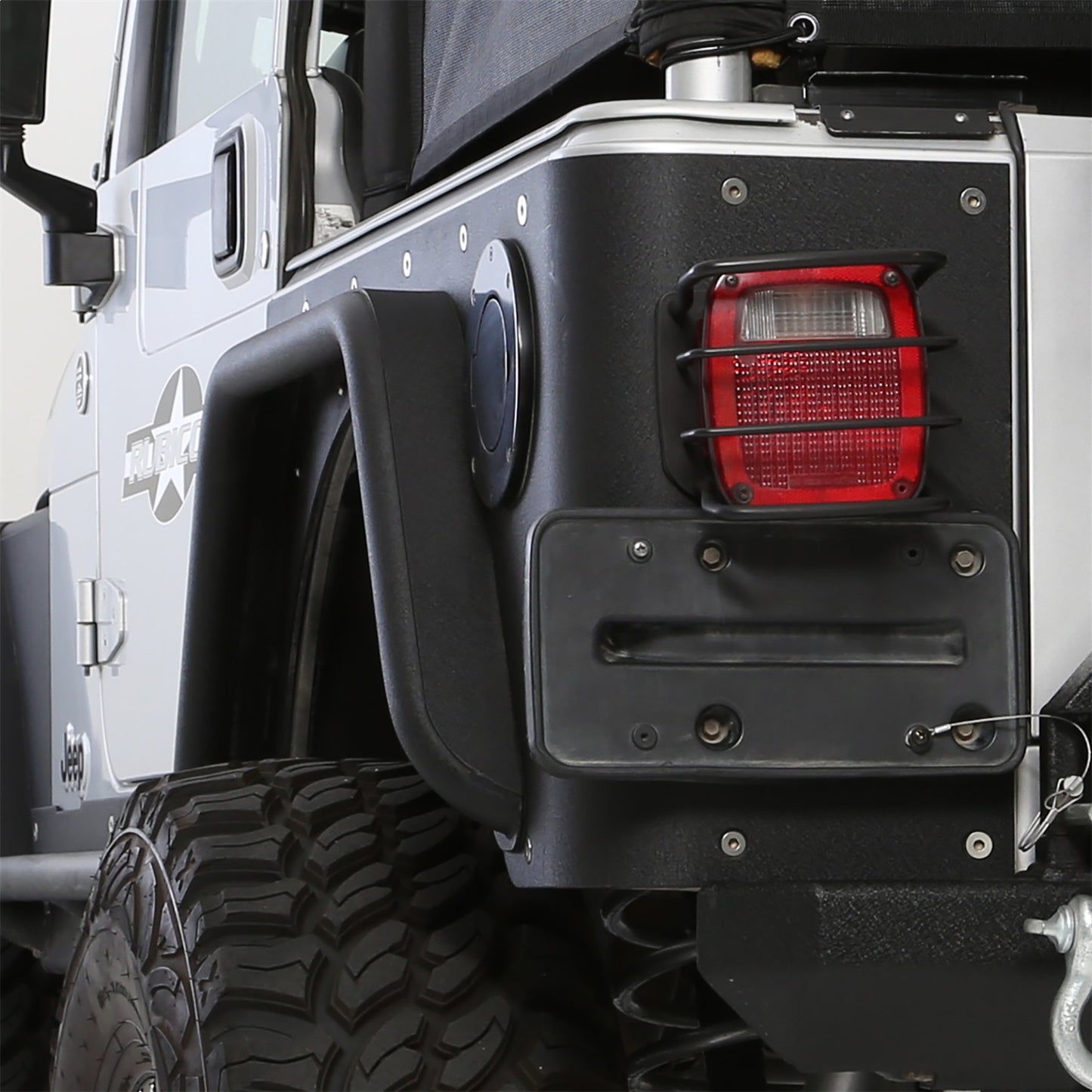 SMITTYBILT | XRC Rear 3 Inch Fender Flares 97-06 Wrangler TJ/LJ Black Textured Smittybilt |76875
