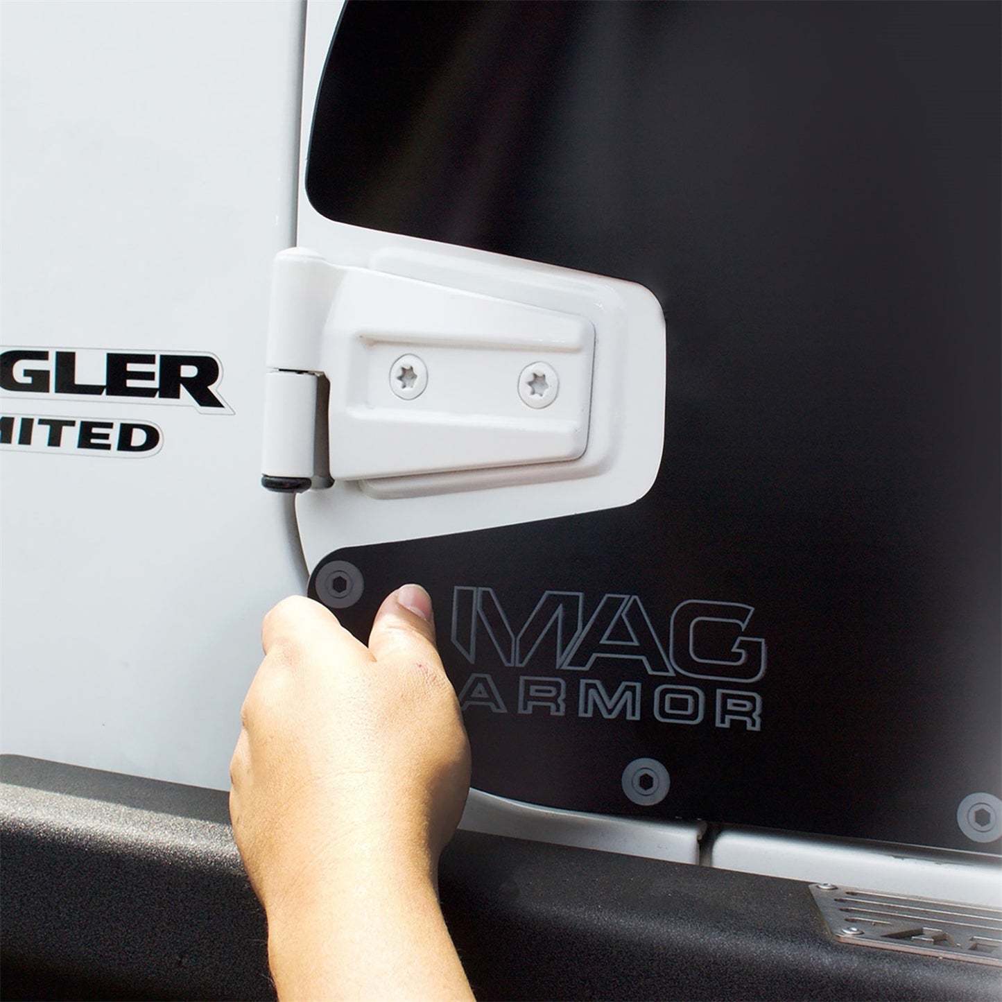 SMITTYBILT | Mag Armor Magnetic Trail Skins 07-18 Wrangler JK 4 Door Smittybilt |76994