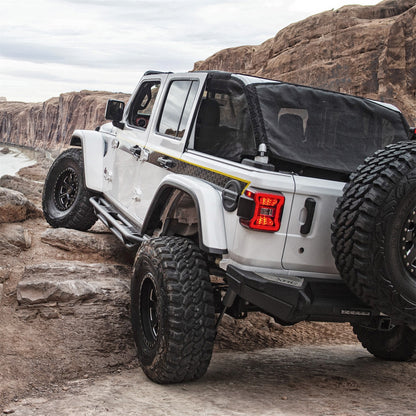 SMITTYBILT | SRC Side Armor with Steps for 2018-Up Jeep Wrangler 4 Doors JL Does not fit JK models Smittybilt |77634