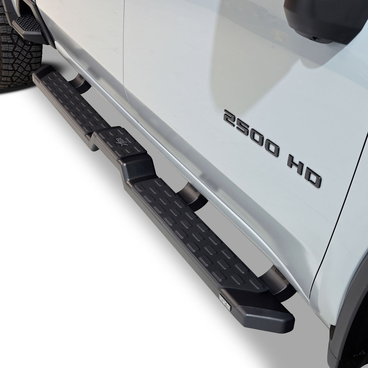 Westin HDX Running Boards 2019-2024 Chevy/GMC Silverado/Sierra 1500 Crew Cab