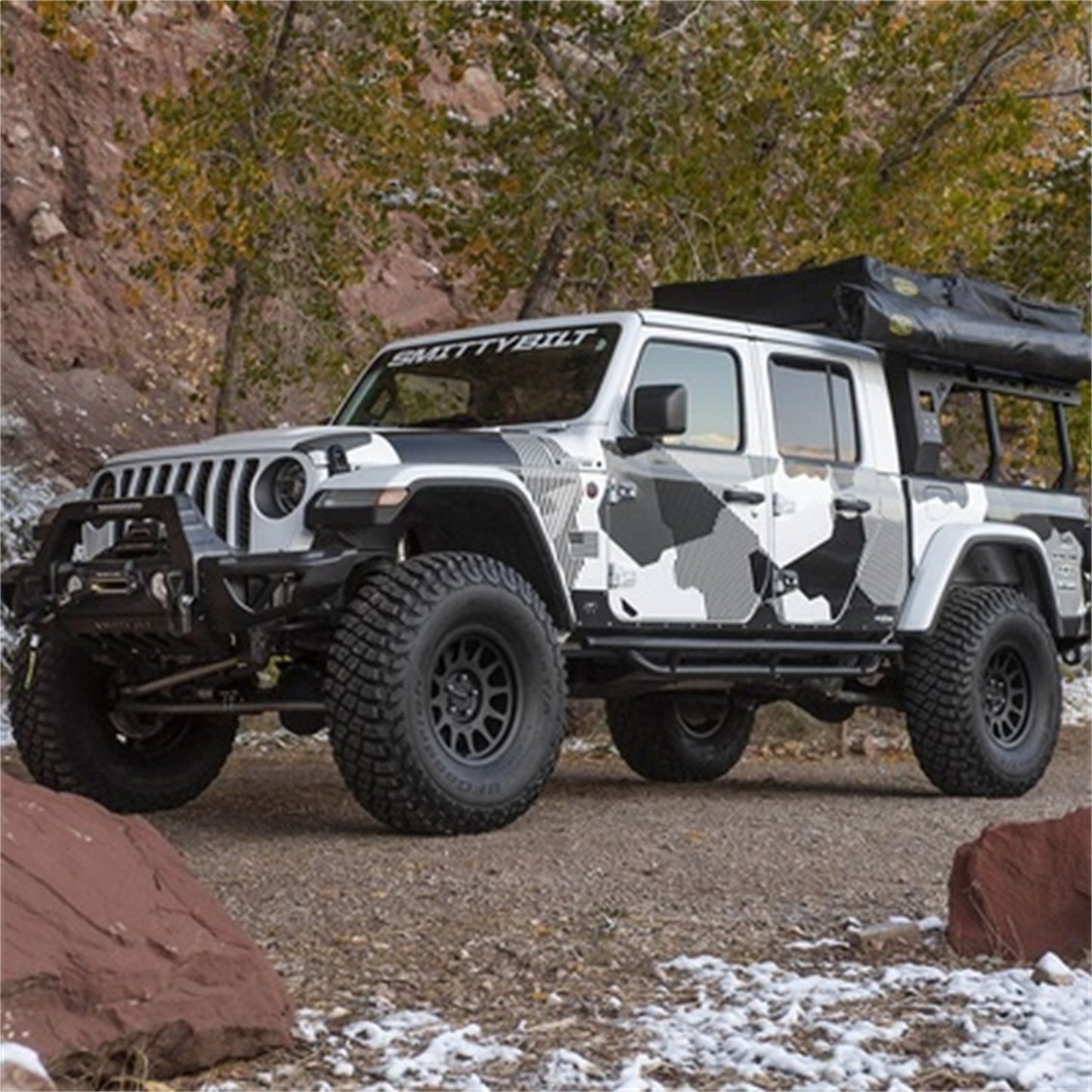 SMITTYBILT | SRC Side Armor with Steps 2020-Up Jeep Gladiator Smittybilt |79634