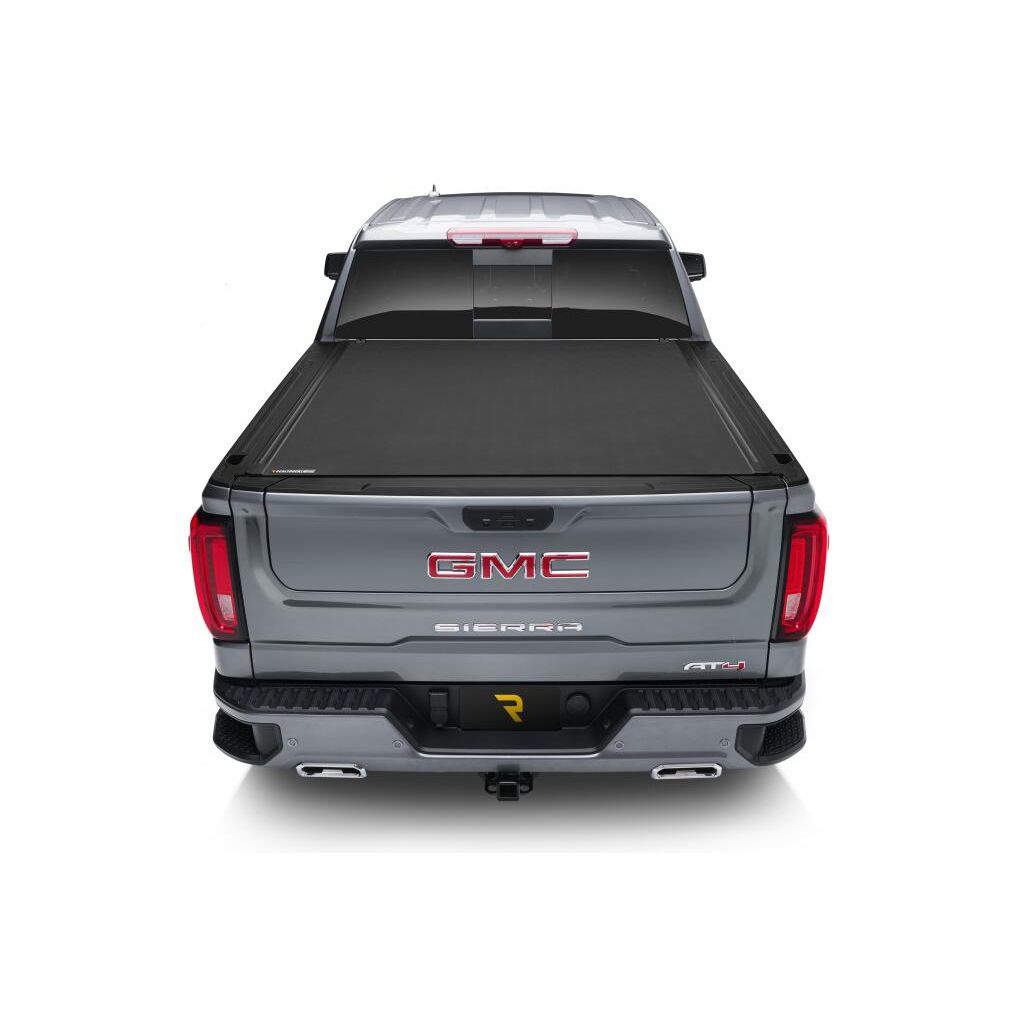 BAK Revolver X4s Hard Rolling Tonneau Cover product image 8