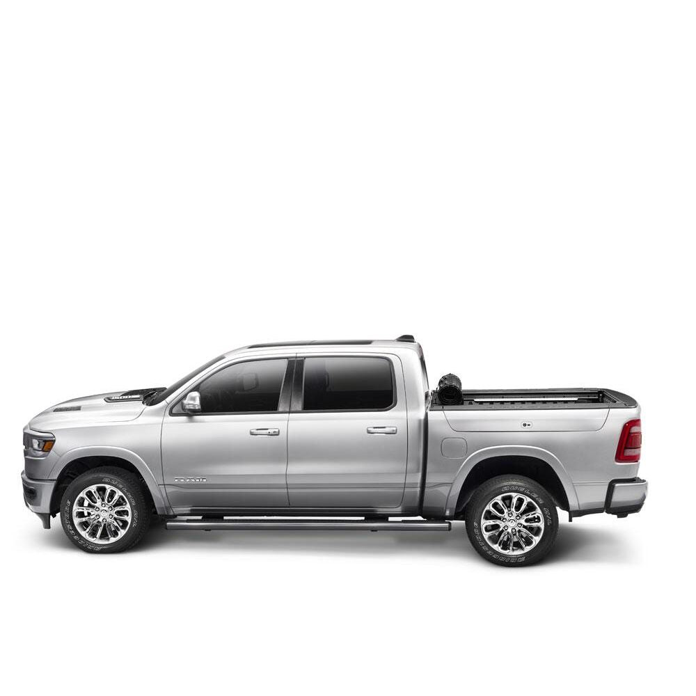 BAK Revolver X4s Hard Rolling Tonneau Cover product image 9