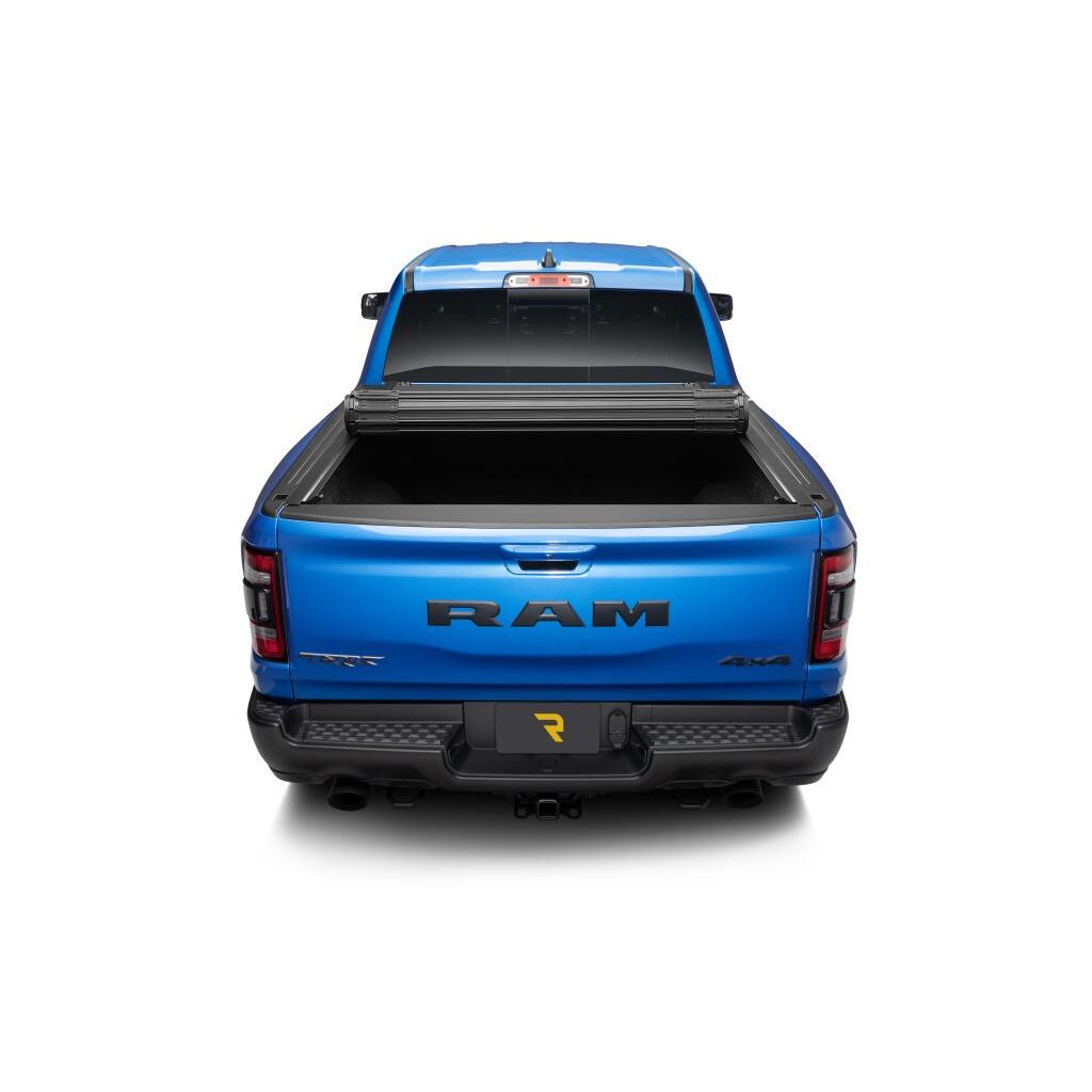BAK Revolver X4s Hard Rolling Tonneau Cover product image 11