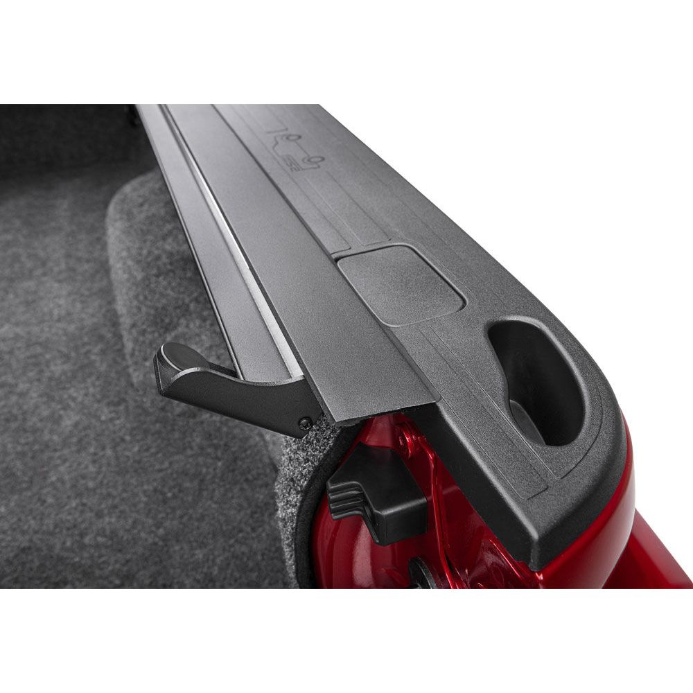 BAK Revolver X4s Hard Rolling Tonneau Cover for 1999-2007 Ford F-250 Super Duty/F-350 Super Duty product image 8