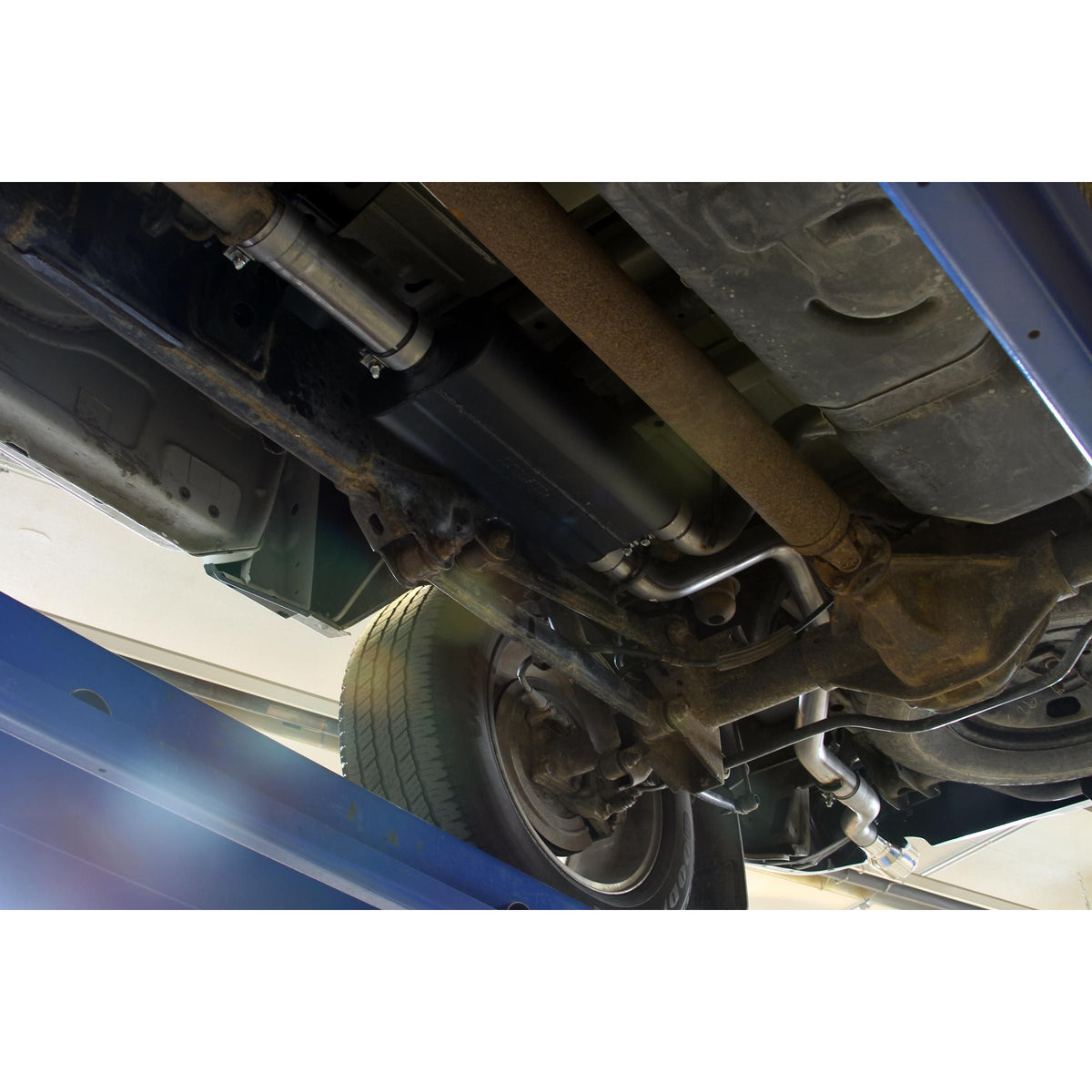 FLOWMASTER American Thunder Cat-Back Exhaust System 2009-2024 (Classic Body) Ram 1500 With 5.7L Hemi Engine, And 2009-2013 4.
