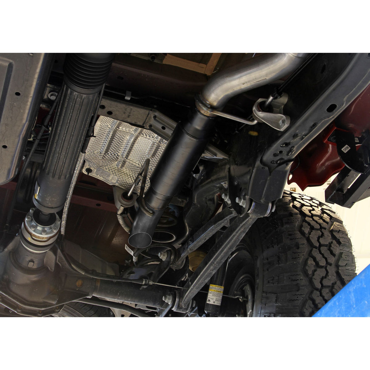 FLOWMASTER Outlaw Extreme Cat-Back Exhaust System 2020-2025 Jeep Gladiator Jt 3.6L Outlaw Extreme Stainless Steel 3.0 Inch Ca
