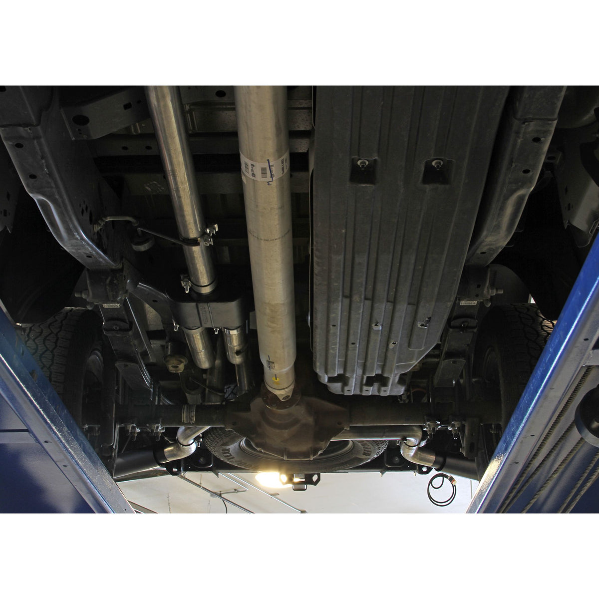 FLOWMASTER Outlaw Cat-Back Exhaust System Fits 2021-2025 Ford F-150 2.7L, 3.5L, 5.0L, 3.0 Inch Outlaw Dual Exit Stainless Ste