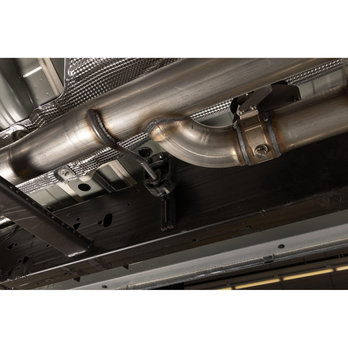 FLOWMASTER American Thunder Cat-Back Exhaust System Fits 2024-2026 GM 1500 6.2-Liter, American Thunder Cat-Back Exhaust Syste