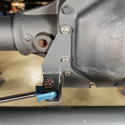 Synergy 2005+ Ford Super Duty F-250 / F-350 / F-450 / F-550 / F-600 Single Stabilizer Tie Rod Mount — Synergy 2005+ Ford Supe