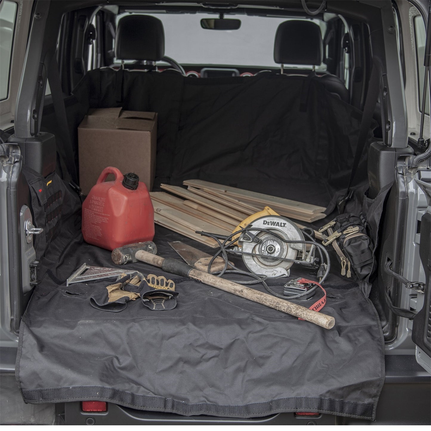 SMITTYBILT | Gear Cargo Liner Black 600 Denier 2018-2020 Jeep Wrangler JL/JK/JT Smittybilt |87401