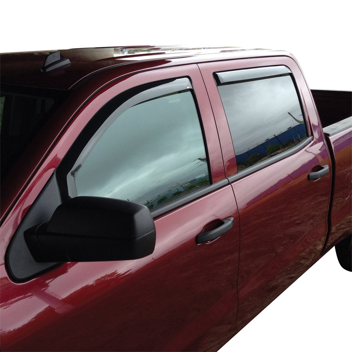 Westin In Channel Wind Deflector 4pc 2014-2018 Chevy/GMC Silverado/Sierra 1500 Crew Cab