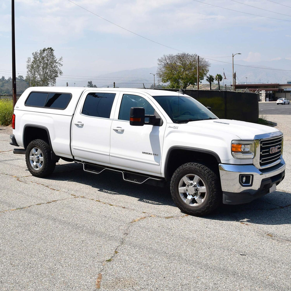 Westin Outlaw Drop Nerf Steps 2004-2013 Chevy/GMC Silverado/Sierra 1500 Crew Cab