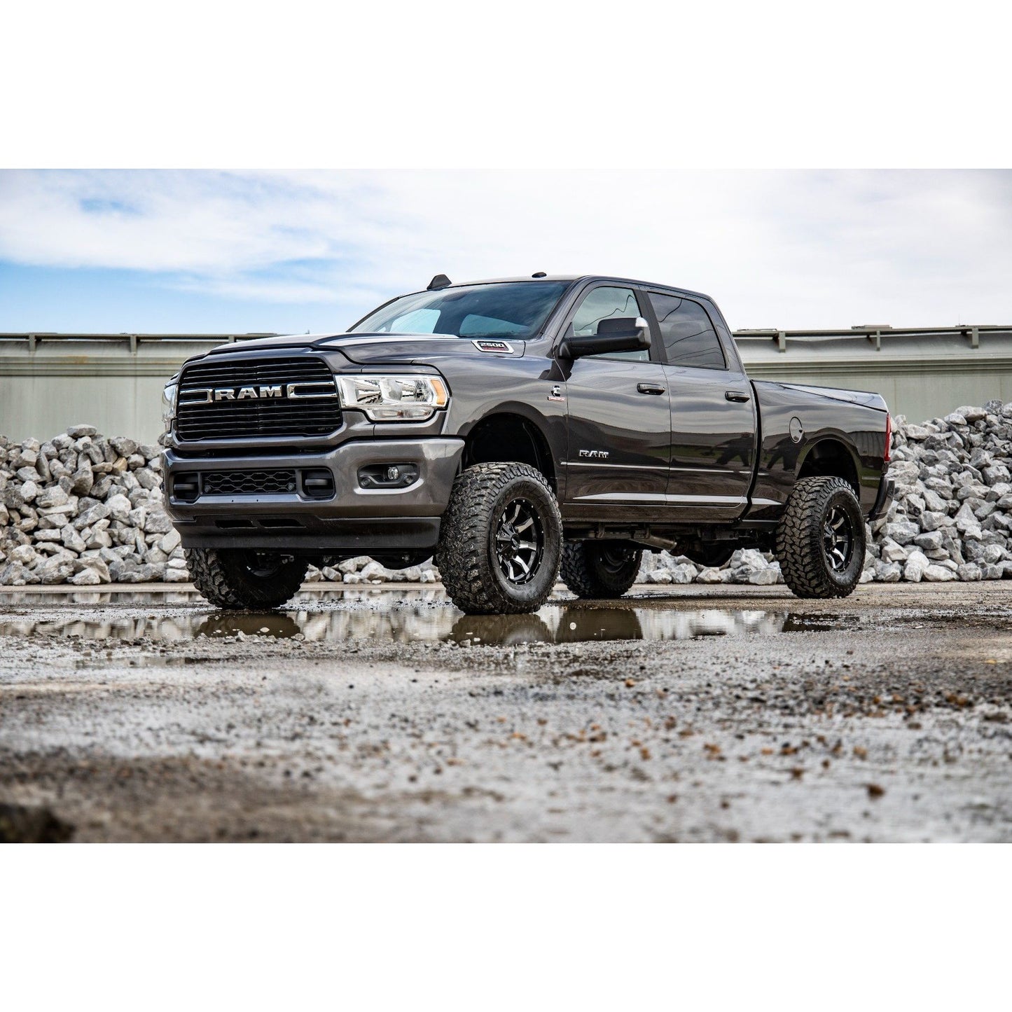 ROUGH COUNTRY 1.75 Inch Leveling Coil Kit | Ram 2500 (14-26)/3500 (13-25) 4WD | 9476
