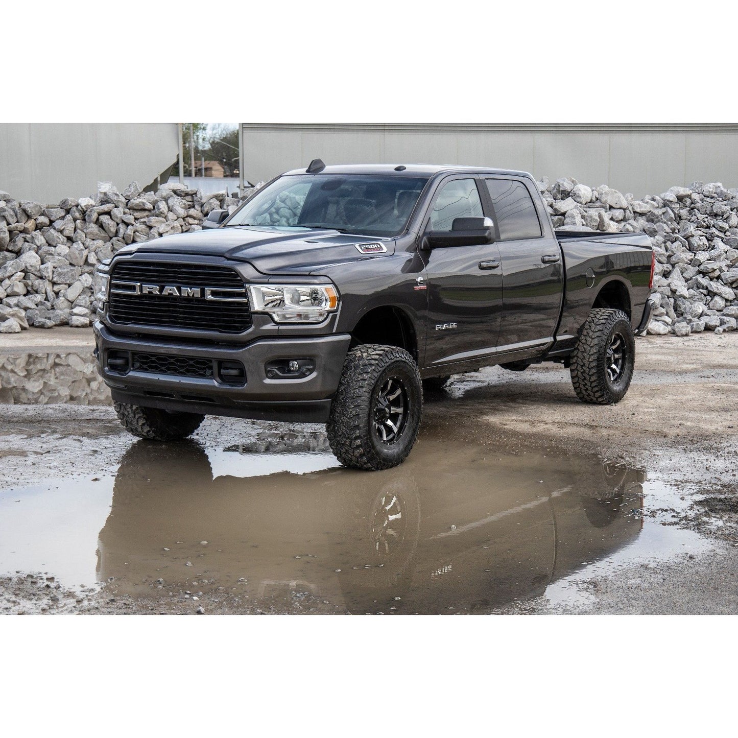 ROUGH COUNTRY 2.5 Inch Leveling Kit | RR Coil | N3 | Ram 2500 (14-26)/3500 (13-26)  | 37735