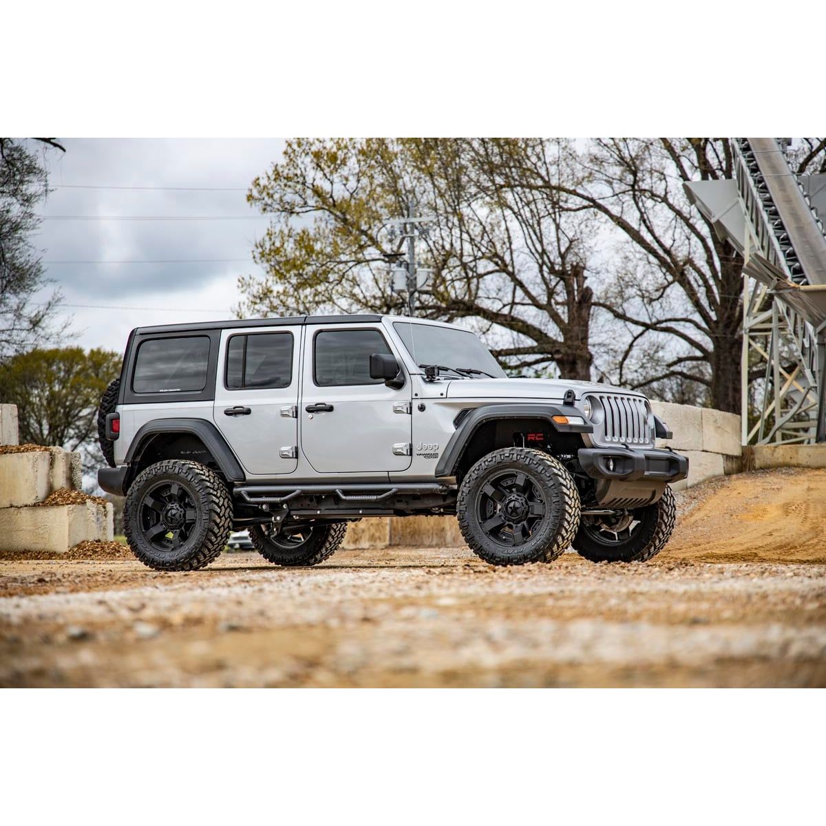 ROUGH COUNTRY 1.25 Inch Body Lift Kit | Jeep Wrangler JL/Wrangler Unlimited 4WD (2018-2025) | RC614