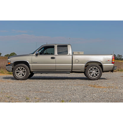 ROUGH COUNTRY HD2 Aluminum Running Boards | Ext Cab | Chevy/GMC 1500 (99-06 & Classic) | SRB990677A