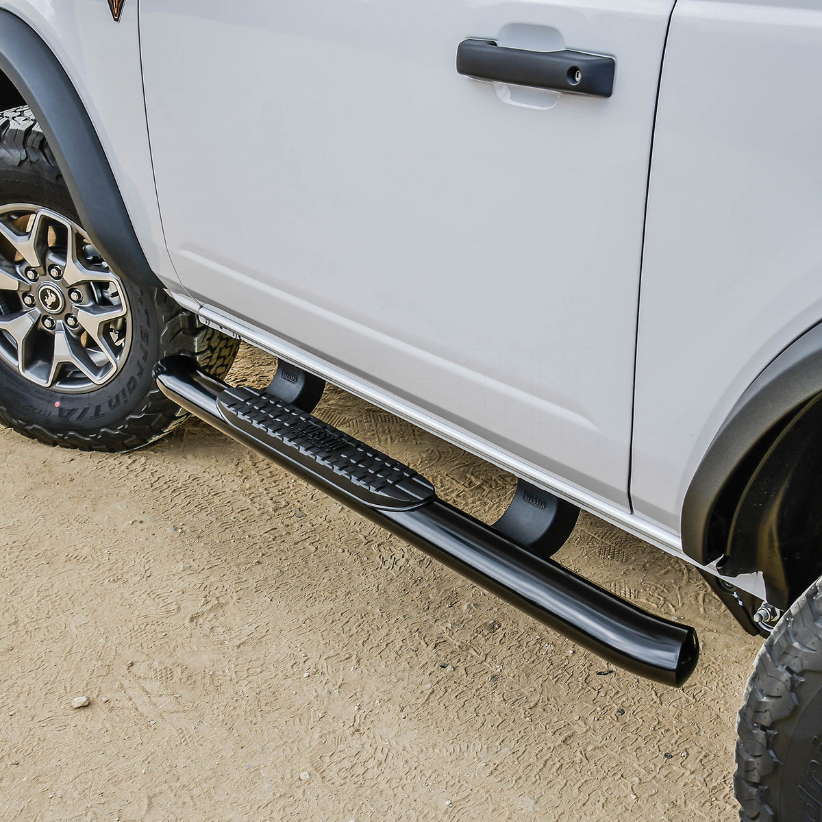 Westin PRO TRAXX 4 Nerf Steps 2021-2024 Ford Bronco 2dr