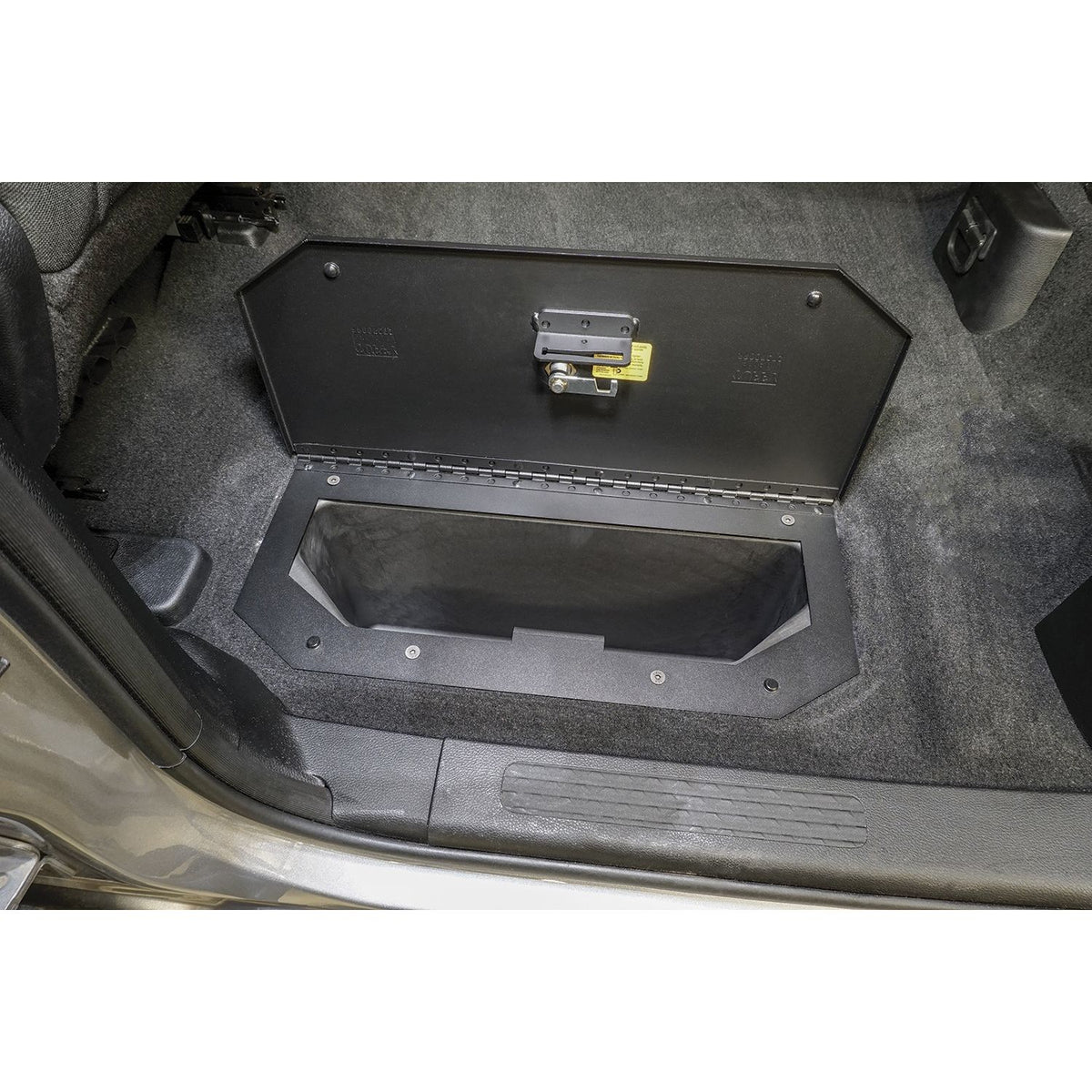 TUFFY In-Floor Locking Cargo Lid for 2019-2026 Ram 1500