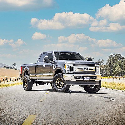 Synergy 2005+ Ford Super Duty 4x4 Leveling Springs — Synergy 2005+ Ford Super Duty 4x4 Leveling Springs