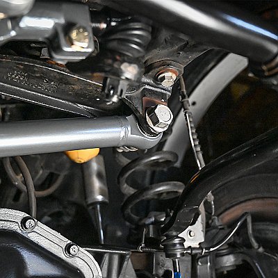 Synergy 2005+ Ford Super Duty F-250 / F-350 / F-450 / F-550 / F-600 Heavy Duty Adjustable Front Track Bar — Synergy 2005+ For