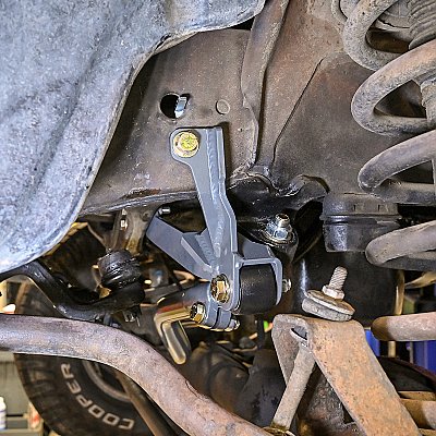 Synergy 1994-2002 Dodge Ram 1500 / 2500 / 3500 3rd Gen Track Bar Conversion Bracket — Synergy 1994-2002 Dodge Ram 1500 / 2500