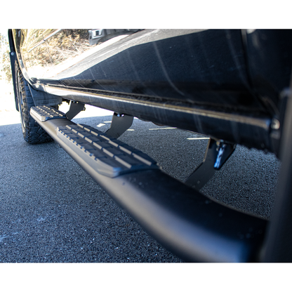 Fishbone Offroad | 07-18 Silverado 1500/2500/3500 Crew Cab 5 Inch Oval Side Steps Fishbone Offroad | FB21382
