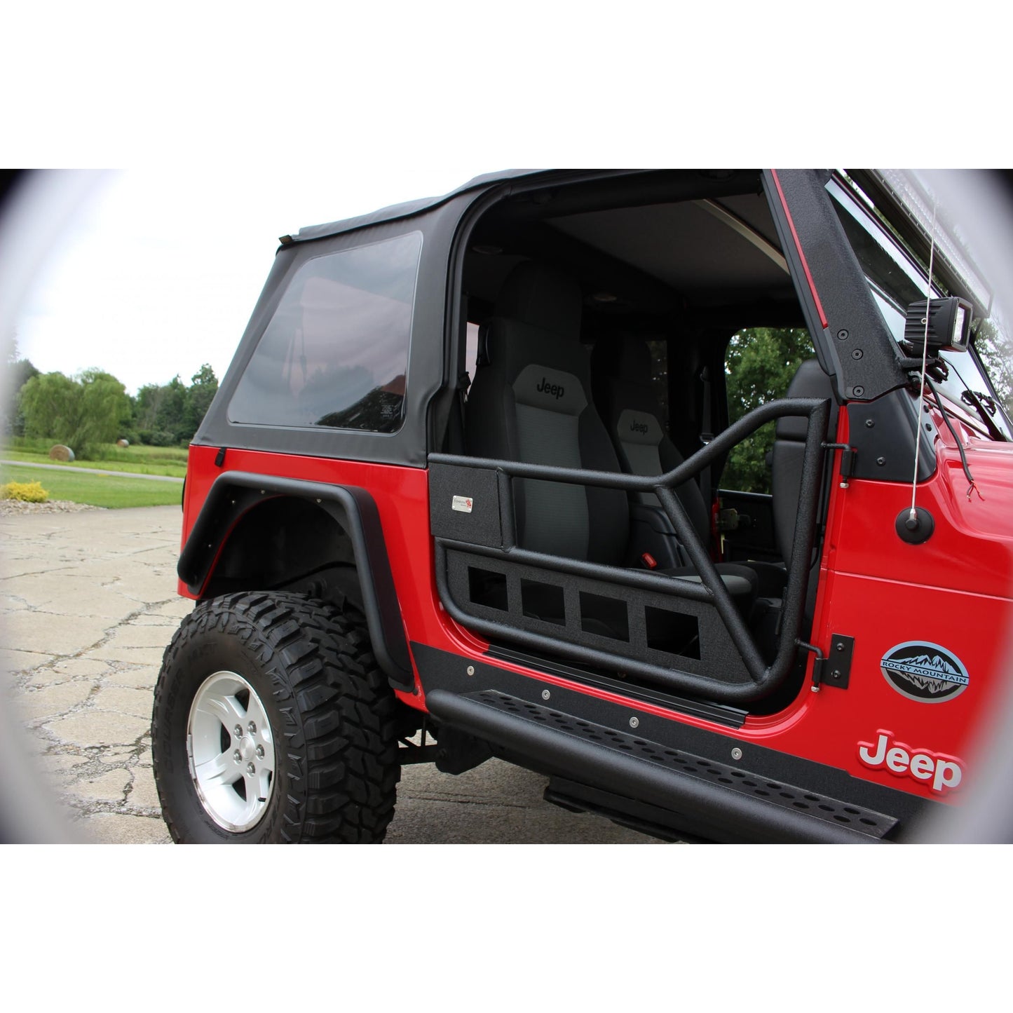 Fishbone Offroad | Jeep TJ Front Tube Doors 97-06 Wrangler TJ Black Textured Powdercoat Steel Fishbone Offroad | FB24078